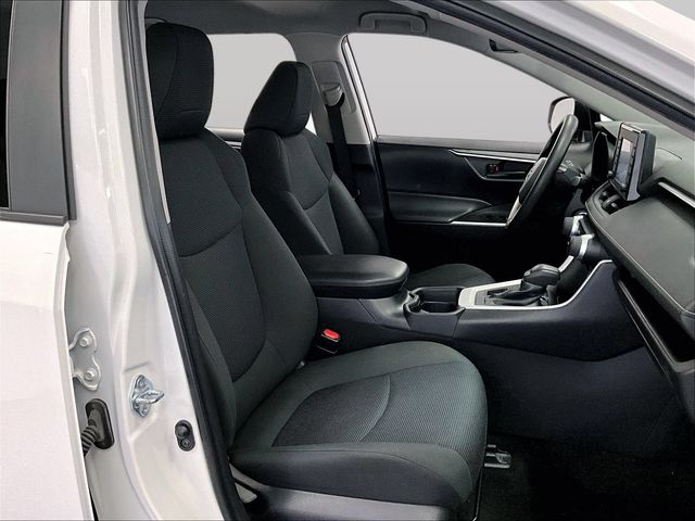 2021 Toyota RAV4 LE White at Sutliff Volkswagen