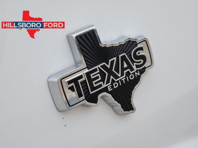 2024 Oxford White Ford F-150 XLT 4X4 Truck