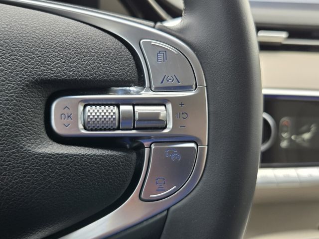 2024 Genesis GV70 - $37,988