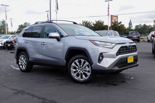 new 2025 Toyota RAV4 car