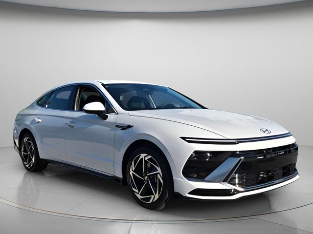 2026 Hyundai Sonata - $28,015
