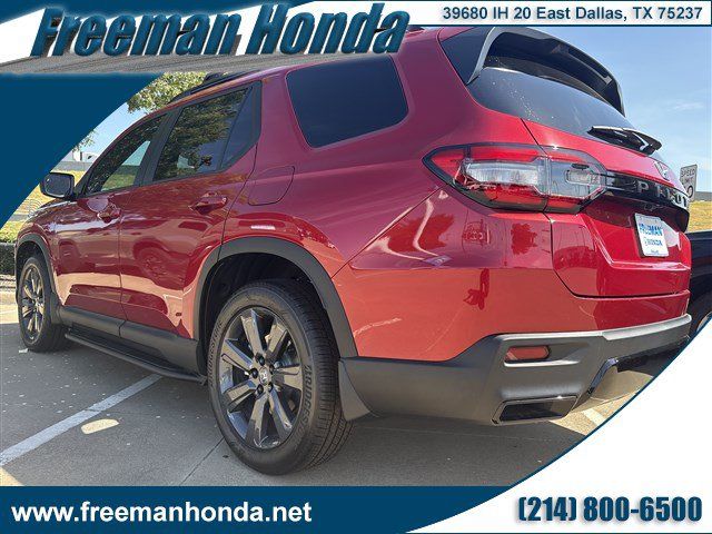 Radiant Red Metallic II 2026 Honda Pilot SUV / Crossover Front-Wheel Drive Automatic