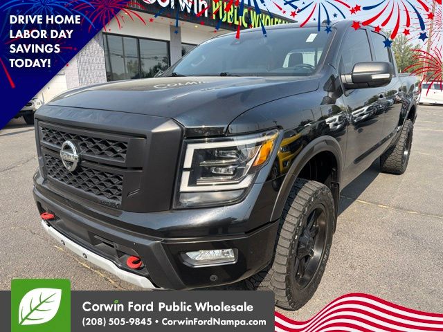 Super Black 2021 Nissan Titan Pickup Truck Four-Wheel Drive 9-Speed Automatic