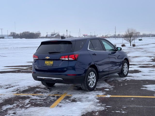 2022 Chevrolet Equinox FWD LT