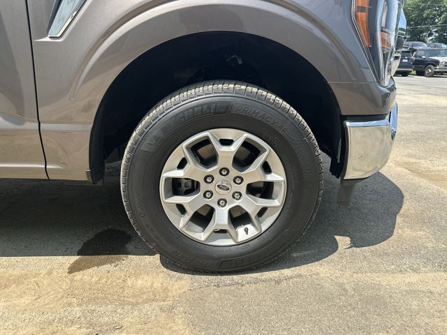 Used 2023 Gray Ford XLT image 20