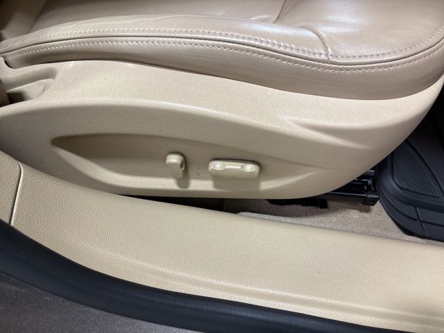 2012 Buick LaCrosse Leather photo