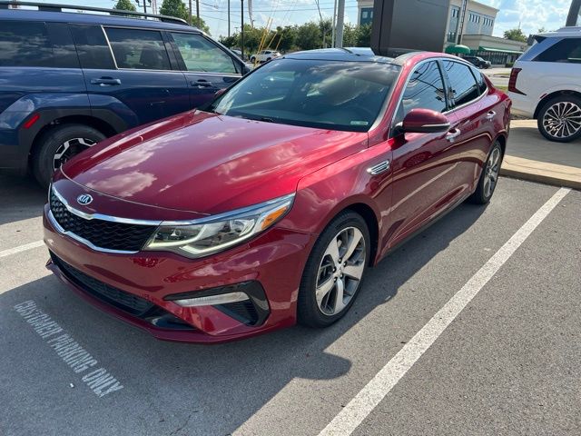 Passion Red 2019 Kia Optima Sedan Front-Wheel Drive 6-Speed Automatic