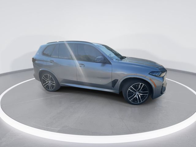 Used 2024 Gray BMW M60i image 9