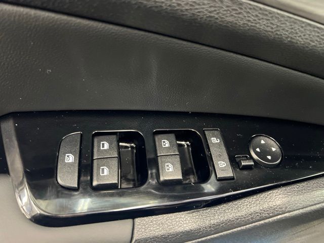 Used 2025 Kia Sportage SUV