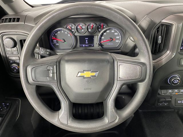 2024 Chevrolet Silverado 1500 WT photo