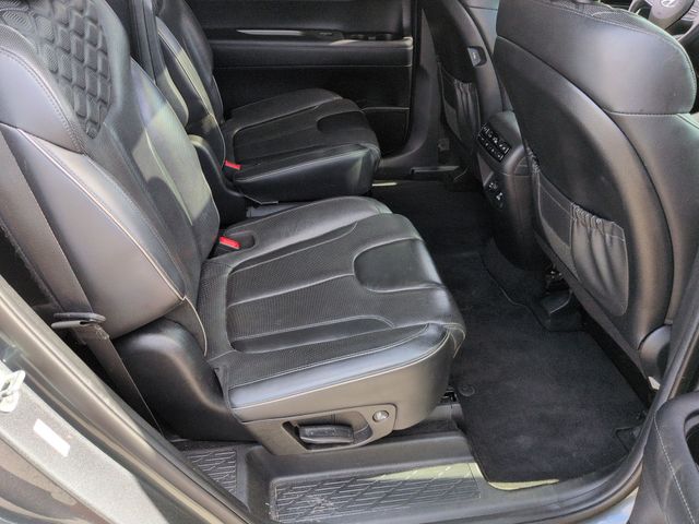 Used 2021 Green Hyundai Limited image 36