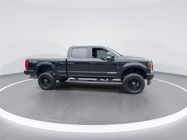 Used 2020 Black Ford Lariat image 9