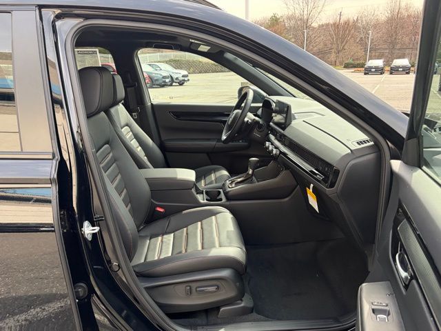 new 2026 Honda CR-V Hybrid car, priced at $44,000