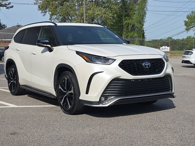 2021 Toyota Highlander XSE:44527B