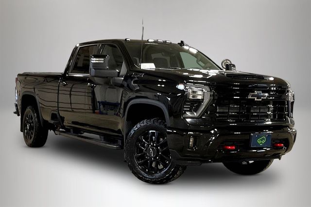 Black 2025 Chevrolet Silverado 3500HD LTZ Crew Cab 4WD Pickup Truck Four-Wheel Drive Automatic