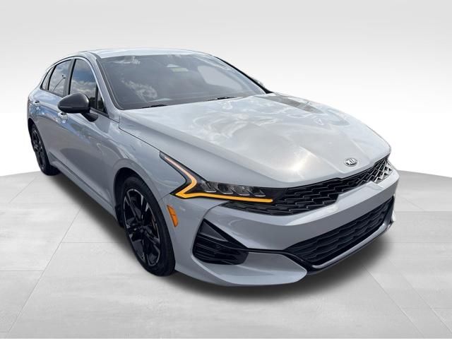 Wolf Gray 2021 Kia K5 Sedan Front-Wheel Drive 8-Speed Automatic