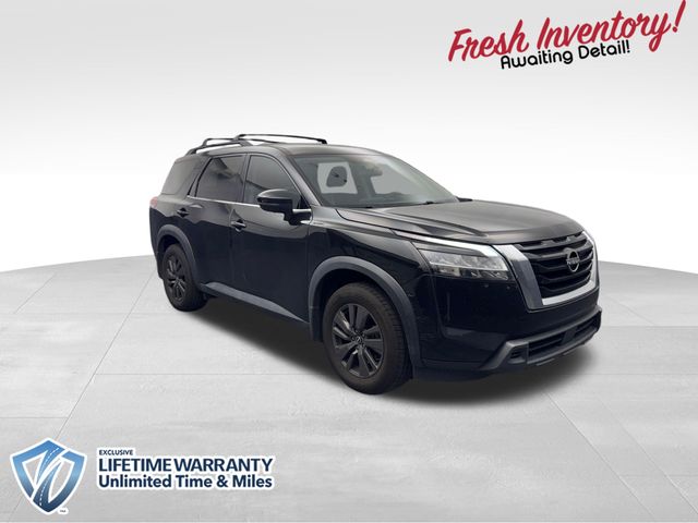 2022 Super Black Nissan Pathfinder SV SUV
