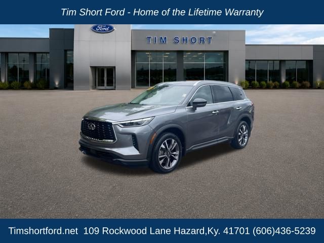 2023 INFINITI QX60 Luxe AWD