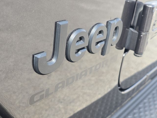 2023 Jeep Gladiator Sport:167759B