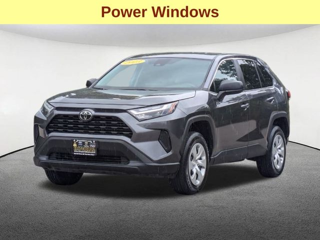 2023 Toyota RAV4 LE 10