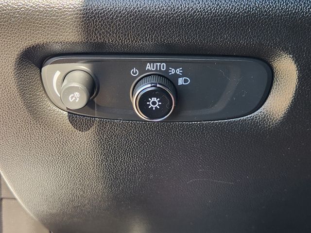 2023 Chevrolet Traverse LT Beige at AutoSavvy Houston Southwest