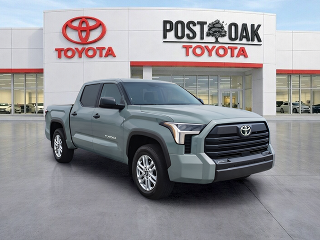 Lunar 2025 Toyota Tundra SR5 CrewMax Cab 4WD Pickup Truck Four-Wheel Drive Automatic