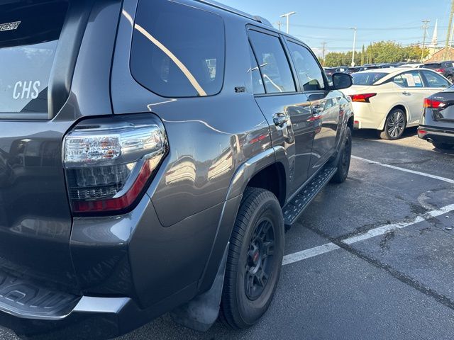 2018 Toyota 4Runner SR5 8