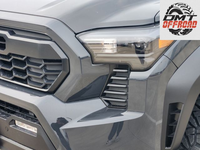 2025 Toyota Tacoma Hybrid TRD Off Road - 5