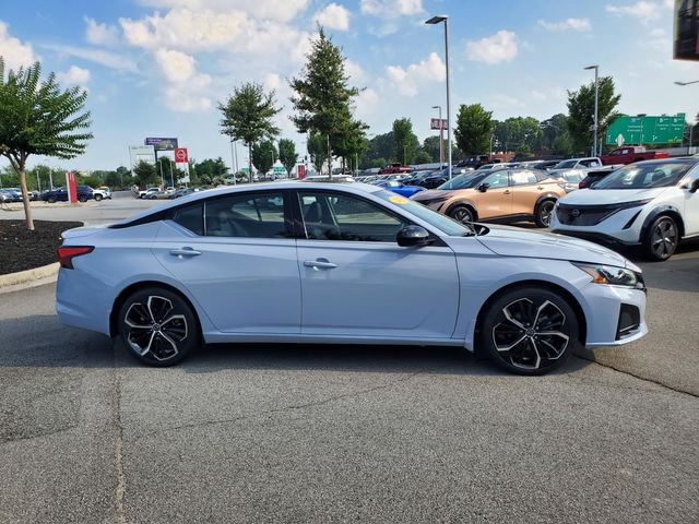 Used 2023 Nissan Altima Sedan