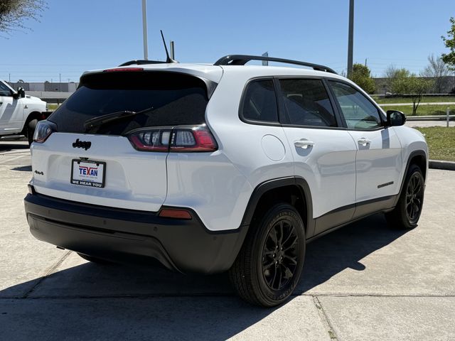 2023 Jeep Cherokee Altitude - 3