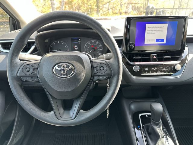 2025 Toyota Corolla LE 7