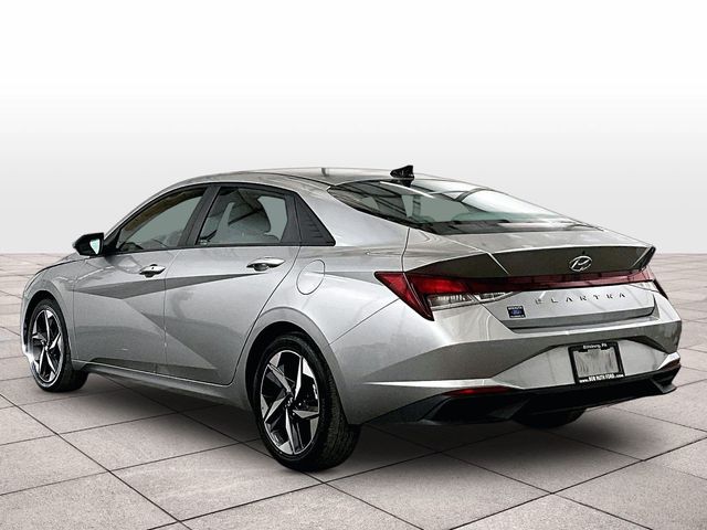 2023 Hyundai Elantra SEL Silver at Bob Ruth Ford