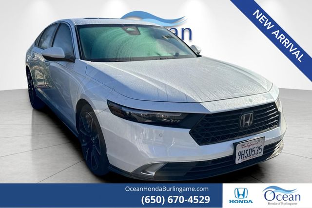 2023 Honda Accord Hybrid Touring FWD