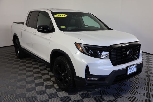 White 2023 Honda Ridgeline Pickup Truck All-Wheel Drive 9-Speed Automatic