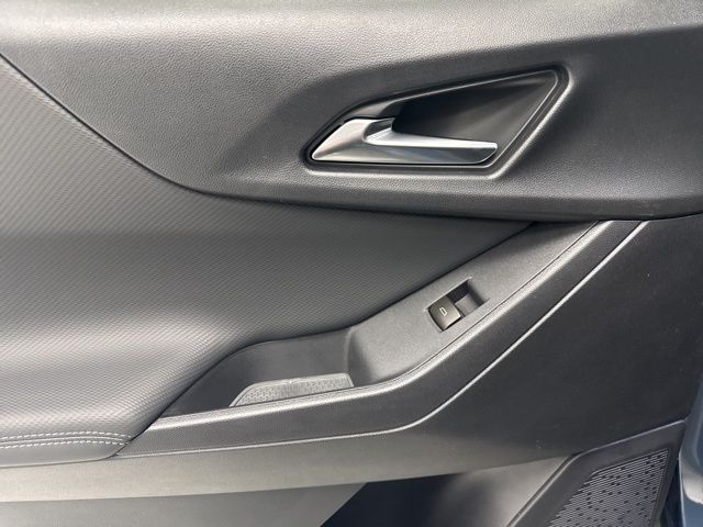 new 2026 Chevrolet Equinox car, priced at $30,240