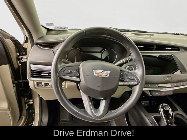 Used 2022 Cadillac XT4 SUV
