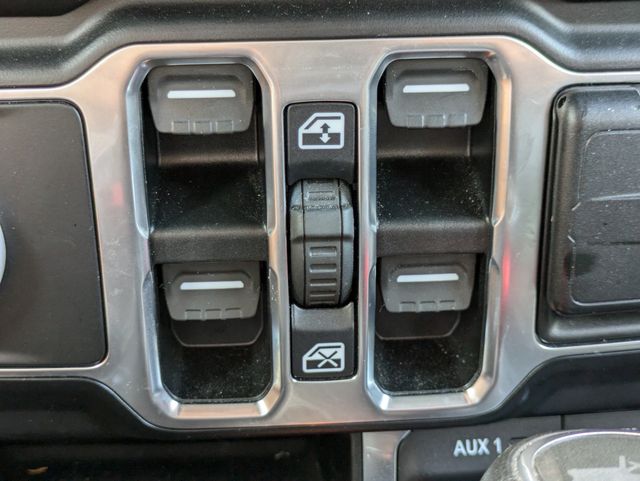 2022 Jeep Wrangler Unlimited Sahara 4x4