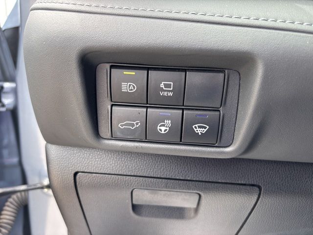 Used 2021 Toyota Highlander SUV