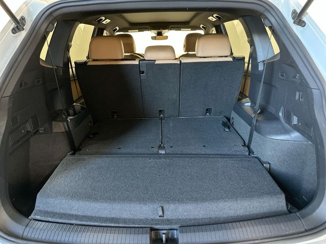 2023 Volkswagen Tiguan 2.0T SE R-Line Black White at Subaru and VW of Moon Township