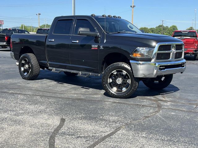 Brilliant Black Crystal Pearlcoat 2010 Dodge RAM 2500 SLT Crew Cab 4WD Pickup Truck Four-Wheel Drive 6-Speed Automatic