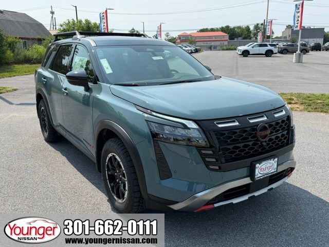 Baltic Teal/Super Black 2026 Nissan Pathfinder SUV / Crossover All-Wheel Drive 9-Speed Automatic