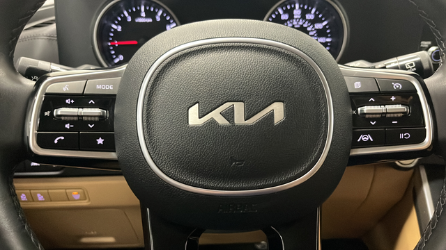 Used 2024 White Kia LX image 15