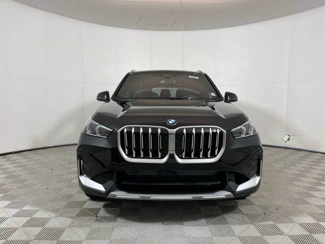 Used 2026 Black BMW xDrive28i image 2