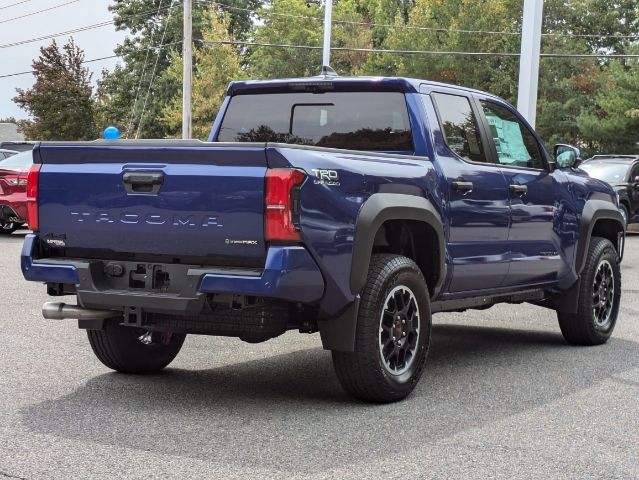 2024 Toyota Tacoma Hybrid TRD Off Road 3