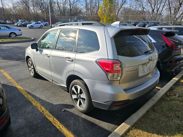 2017 Subaru Forester 2.5i Premium 6