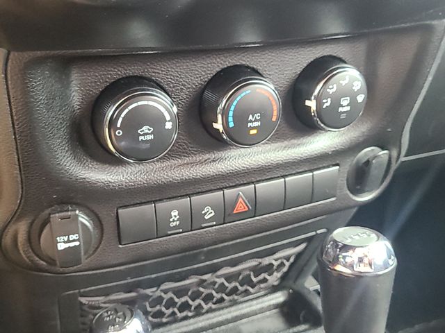 Used 2018 Jeep Wrangler JK SUV
