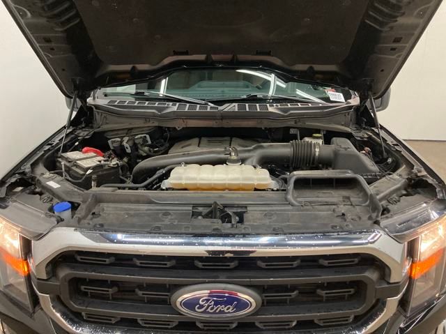 2023 Ford F-150 XLT photo
