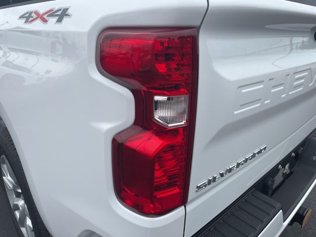 2026 Chevrolet Silverado 1500 Custom:45219