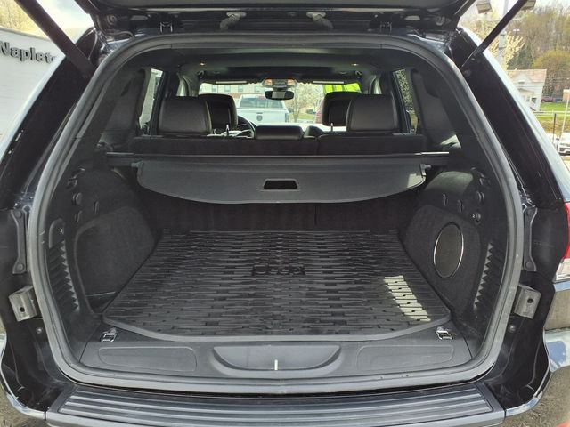 Used 2020 Black Jeep  image 28