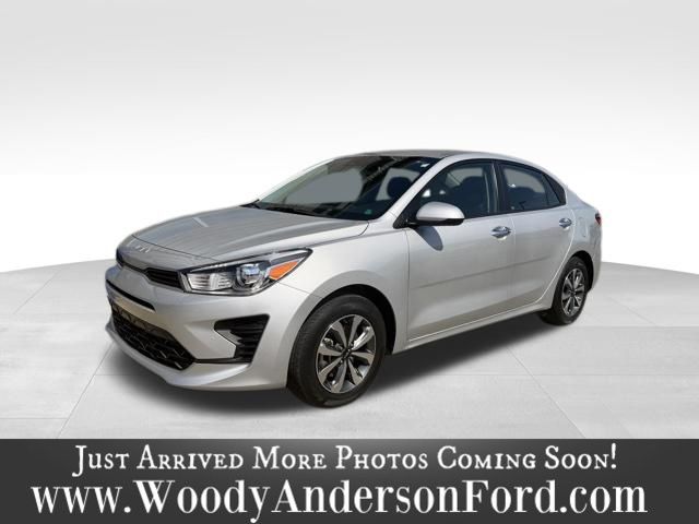 Silky Silver 2023 Kia Rio S FWD Sedan Front-Wheel Drive Continuously Variable Transmission